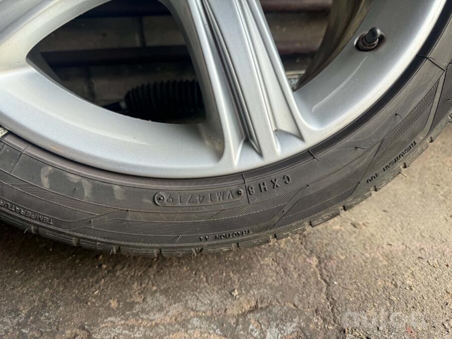 Bmw, valuveljed