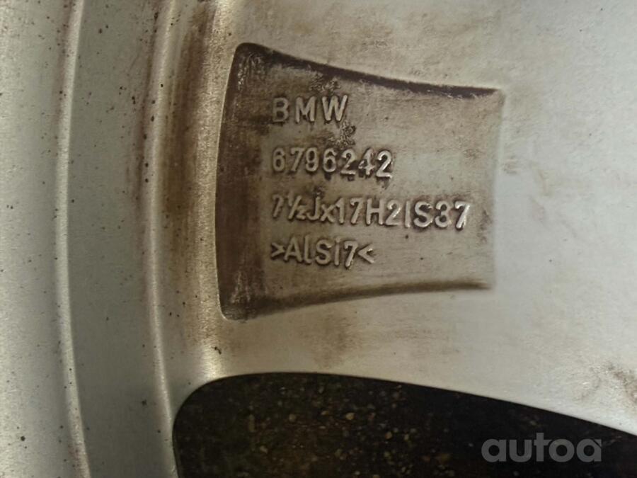 Bmw, valuveljed
