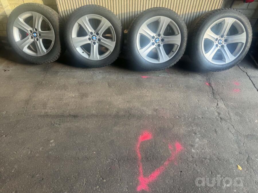 Bmw, valuveljed