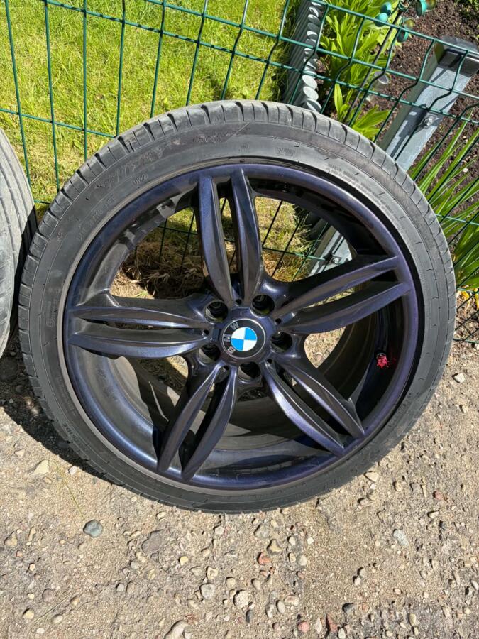 BMW, valuveljed