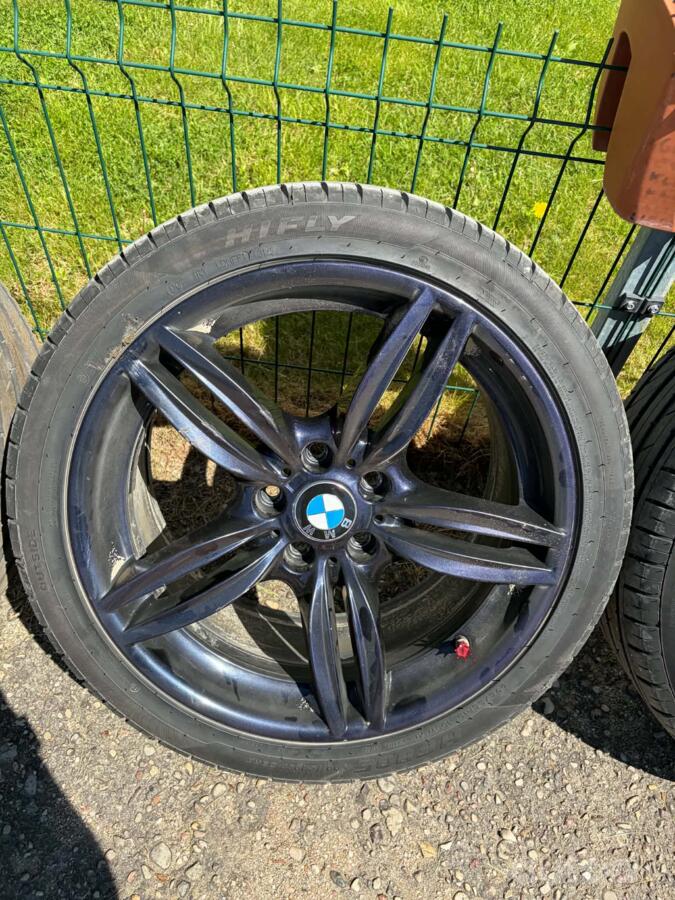 BMW, valuveljed