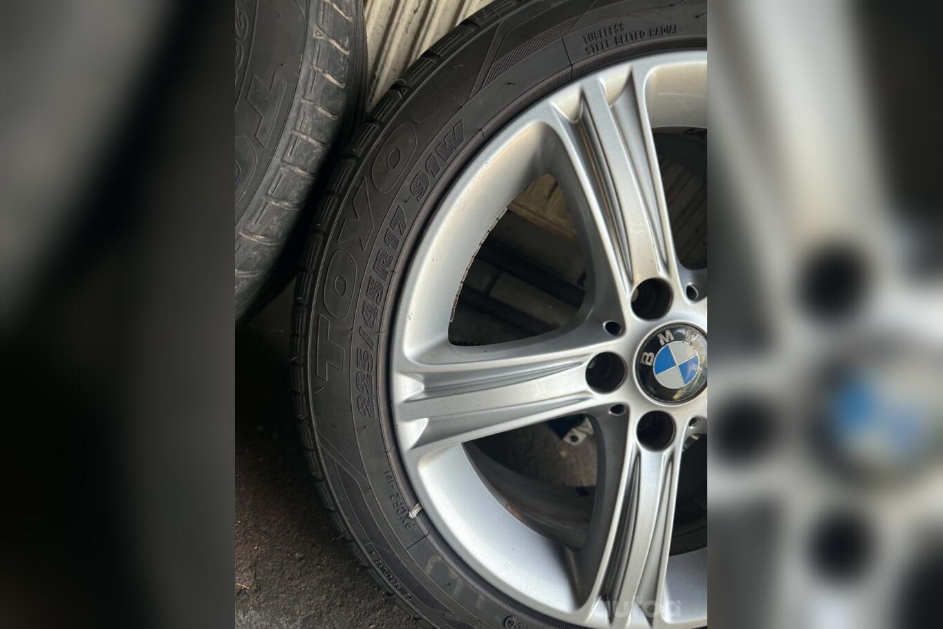 Bmw, valuveljed