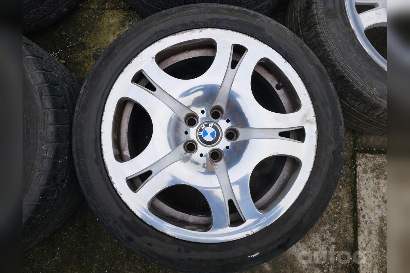 BMW, valuveljed