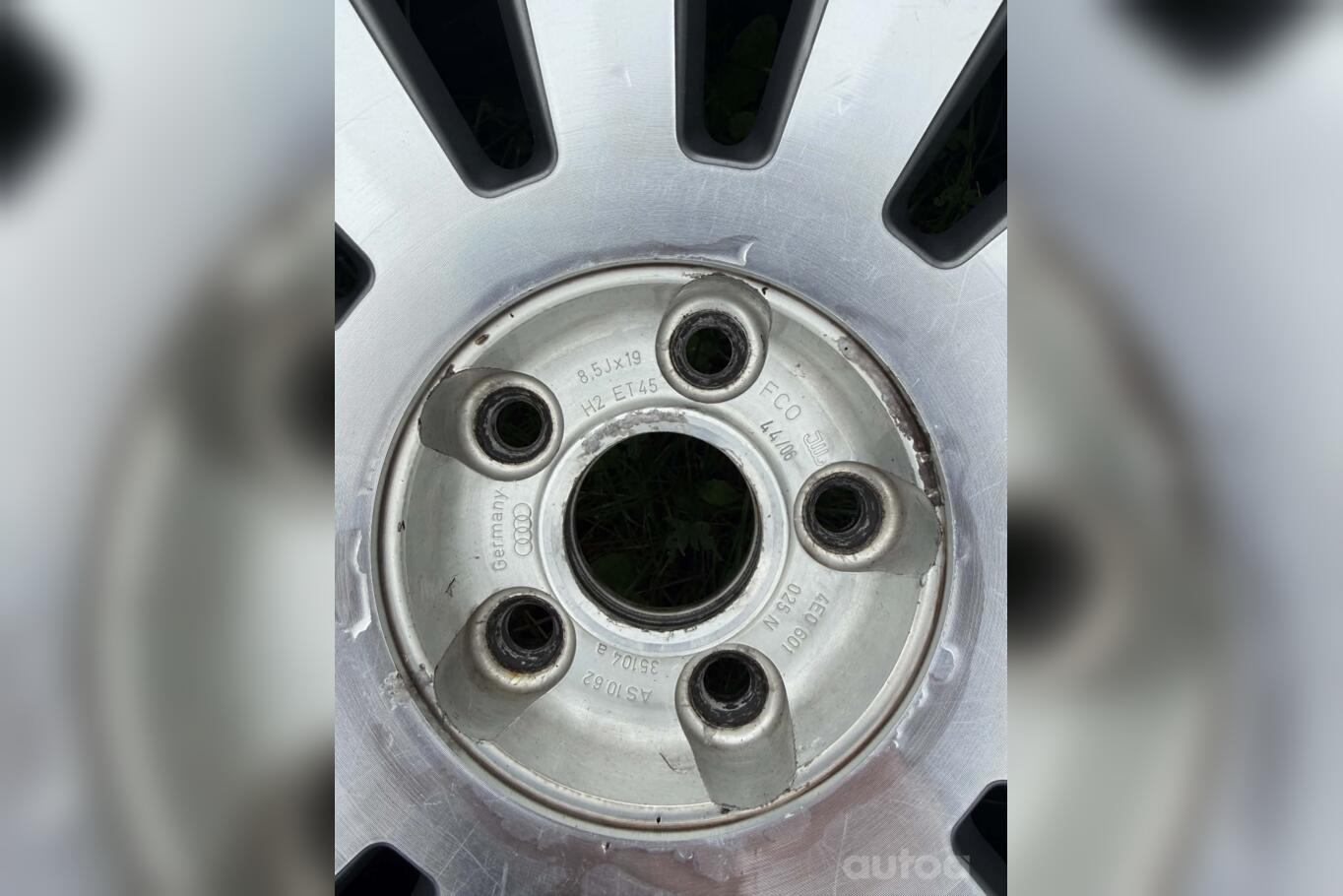 Audi, valuveljed