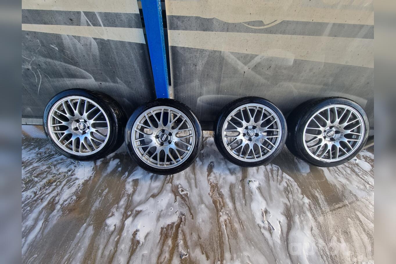 Bbs, valuveljed