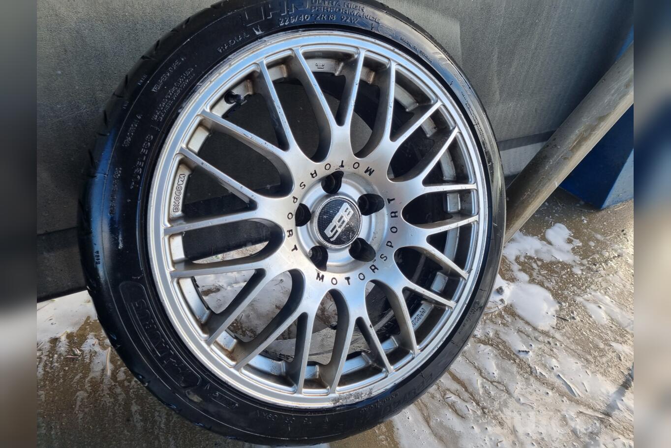 Bbs, valuveljed