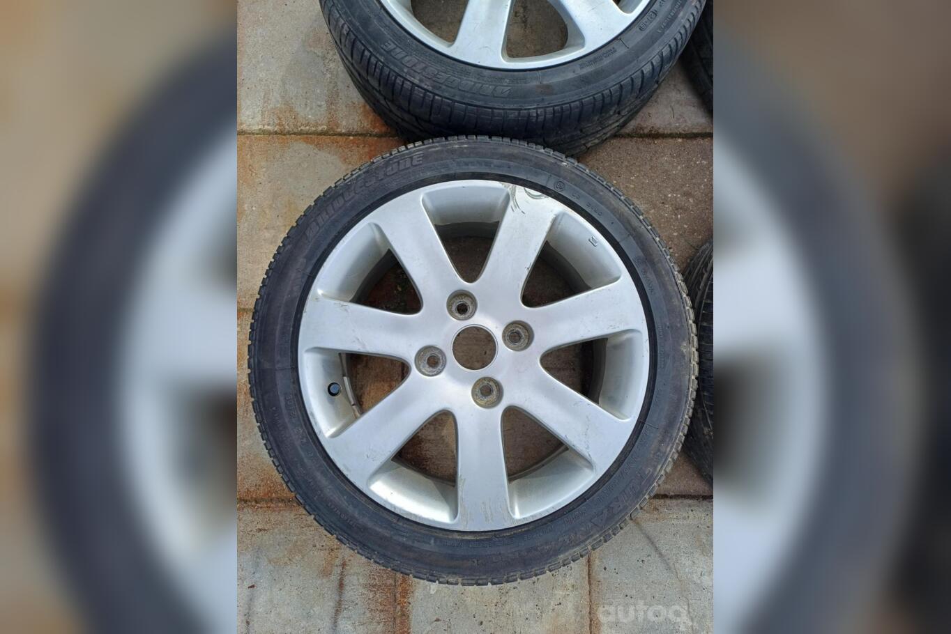 MITSUBISHI, valuveljed