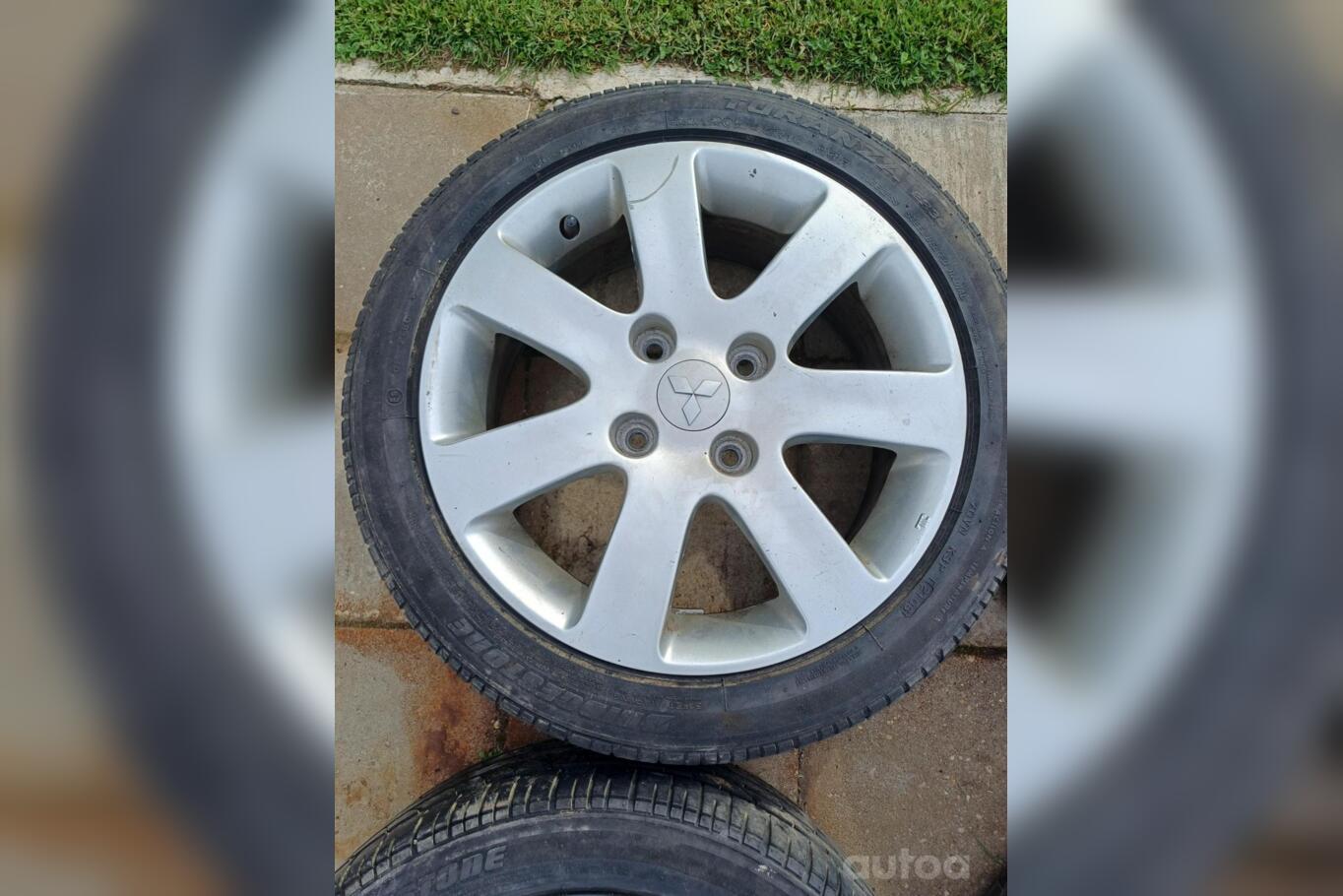 MITSUBISHI, valuveljed