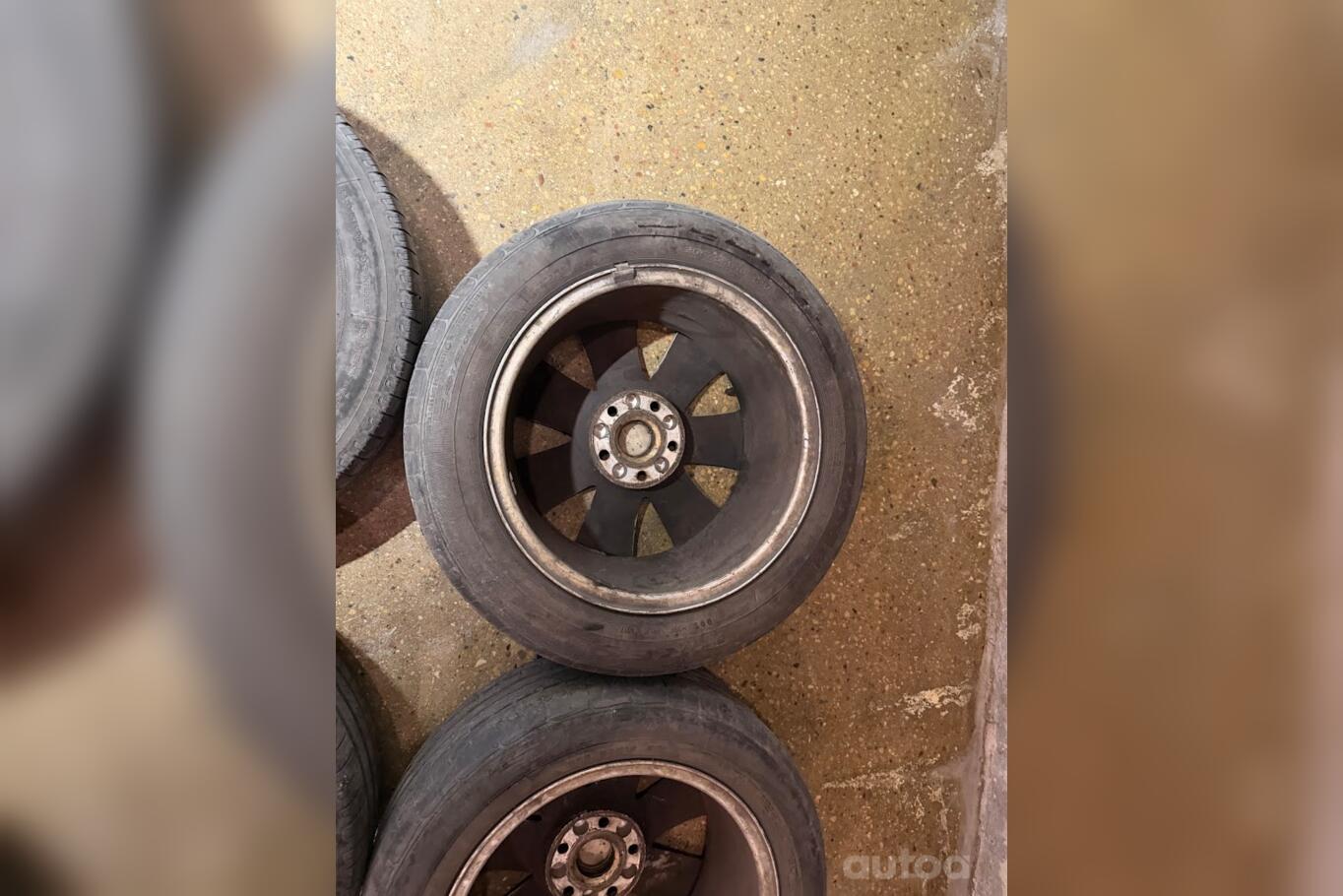 Audi, valuveljed