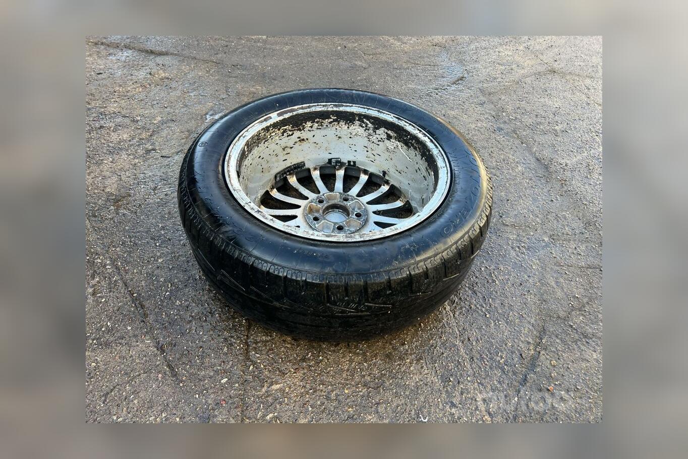 Muu, valuveljed
