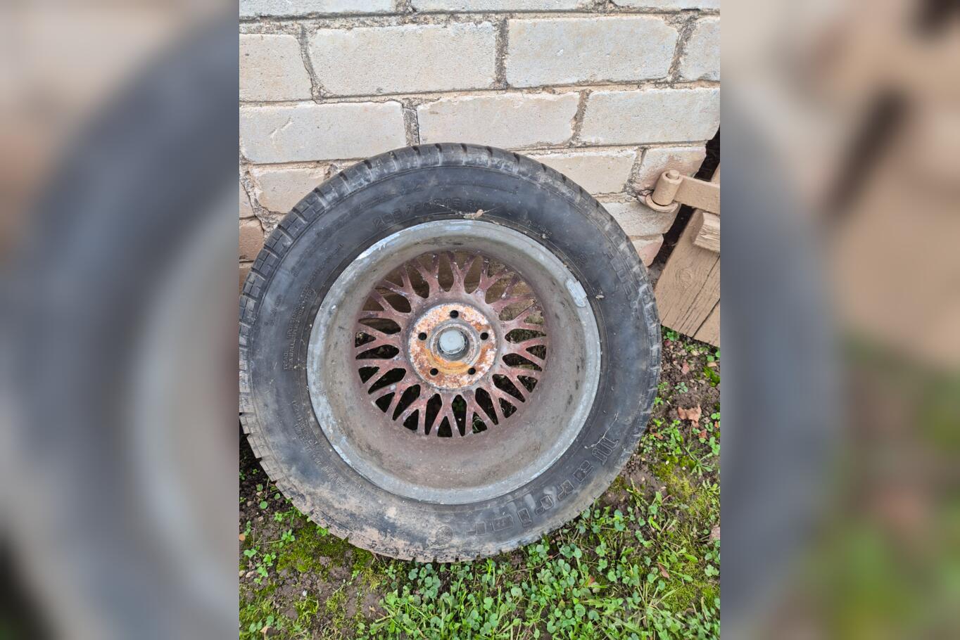Audi, valuveljed
