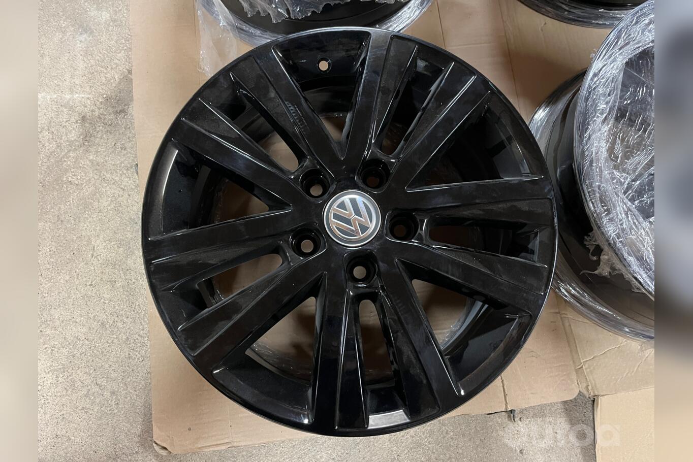 VW Ronal, valuveljed