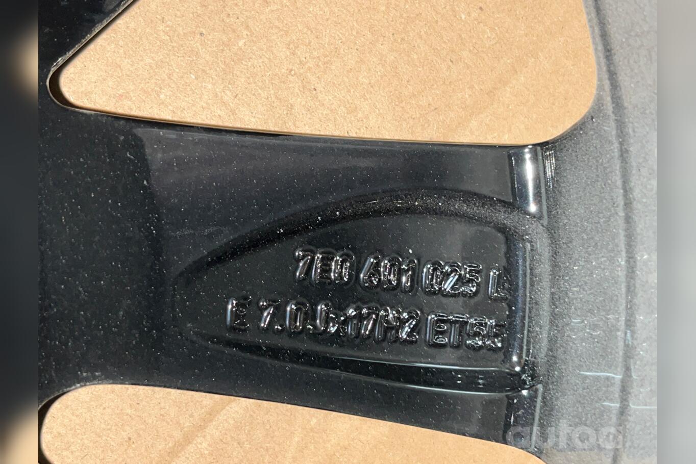 VW Ronal, valuveljed