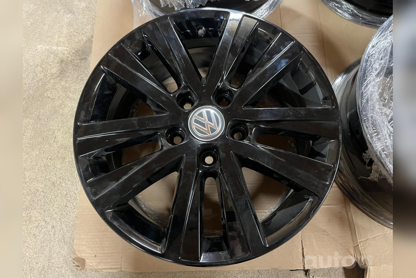 VW Ronal, valuveljed