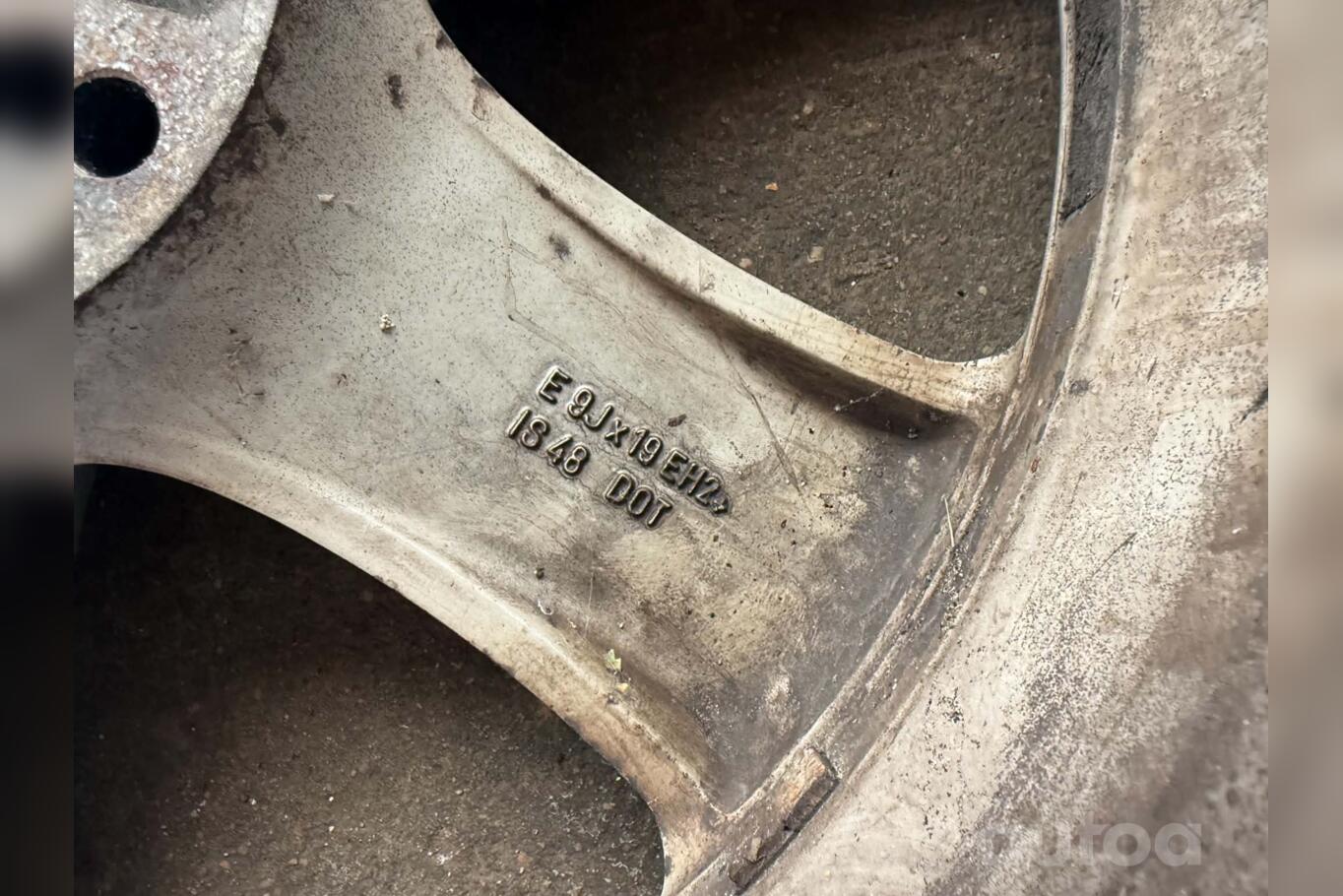 Bmw, valuveljed