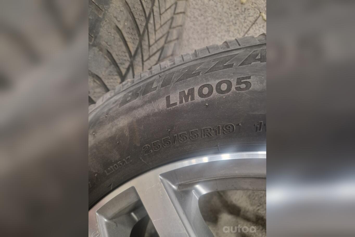 Alutec, valuveljed