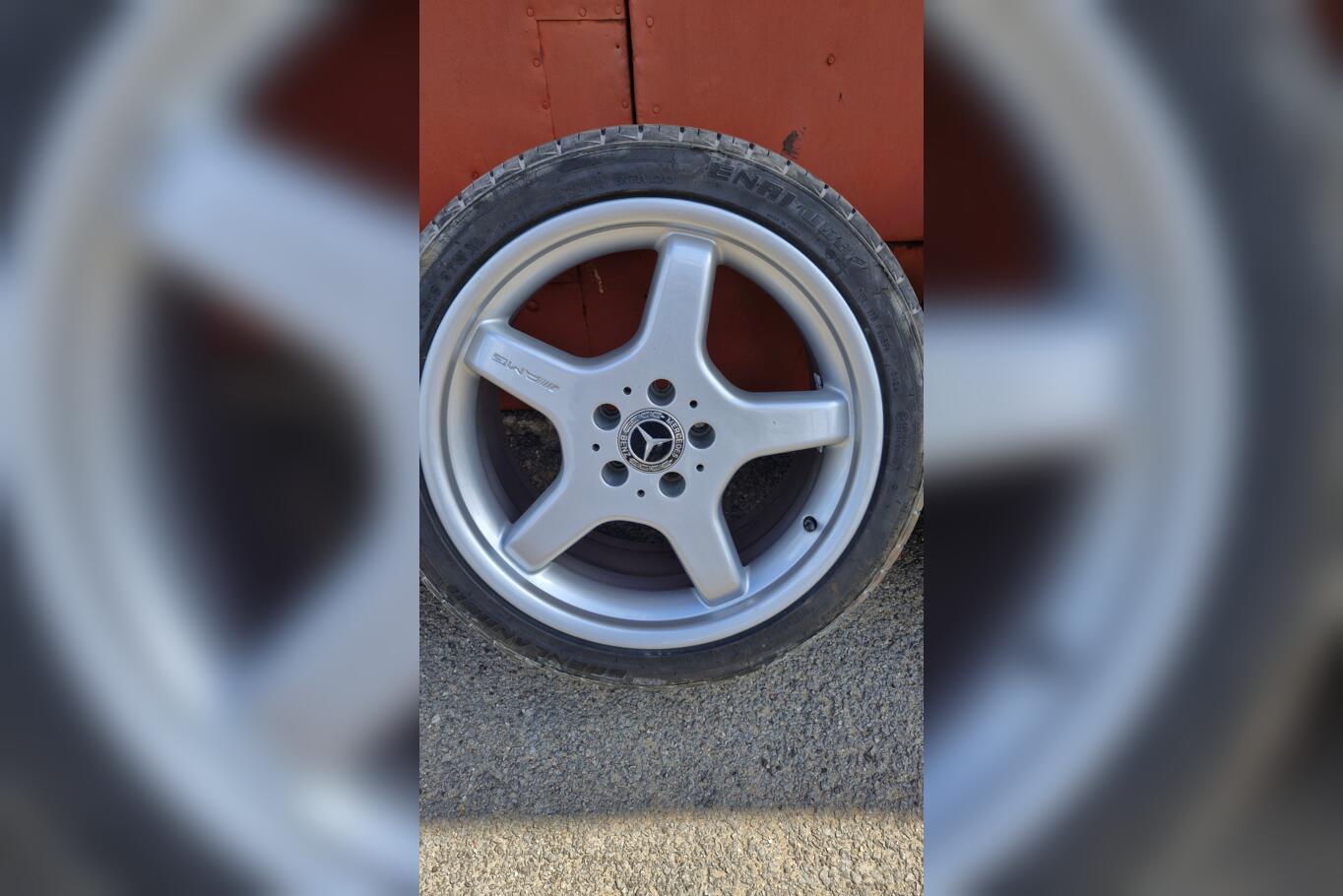 Mercedes benz, valuveljed