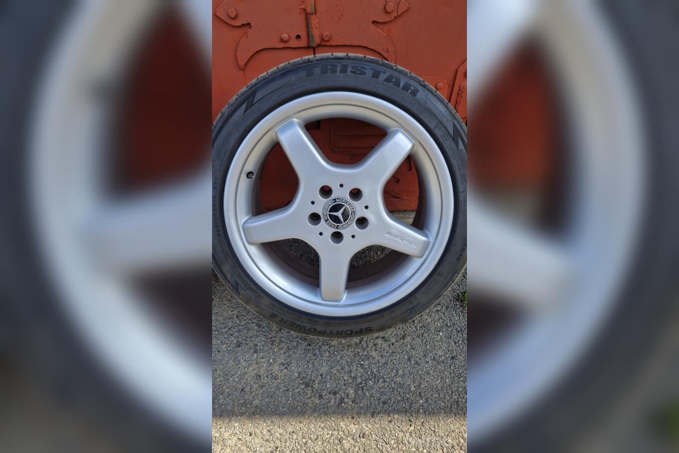 Mercedes benz, valuveljed