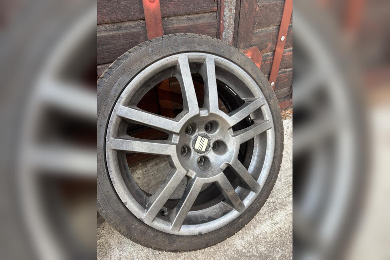 SEAT Ibiza, valuveljed