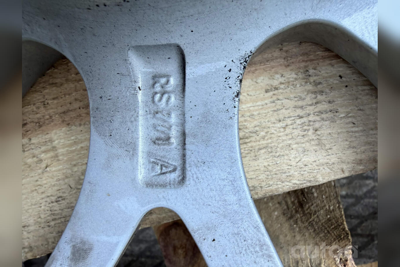 BBS, valuveljed