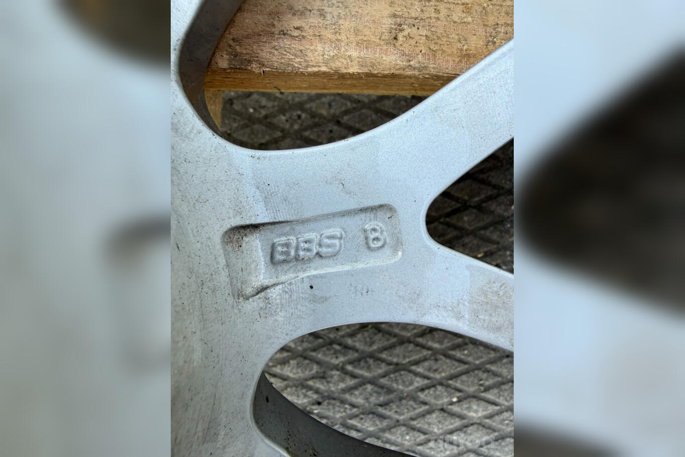 BBS, valuveljed