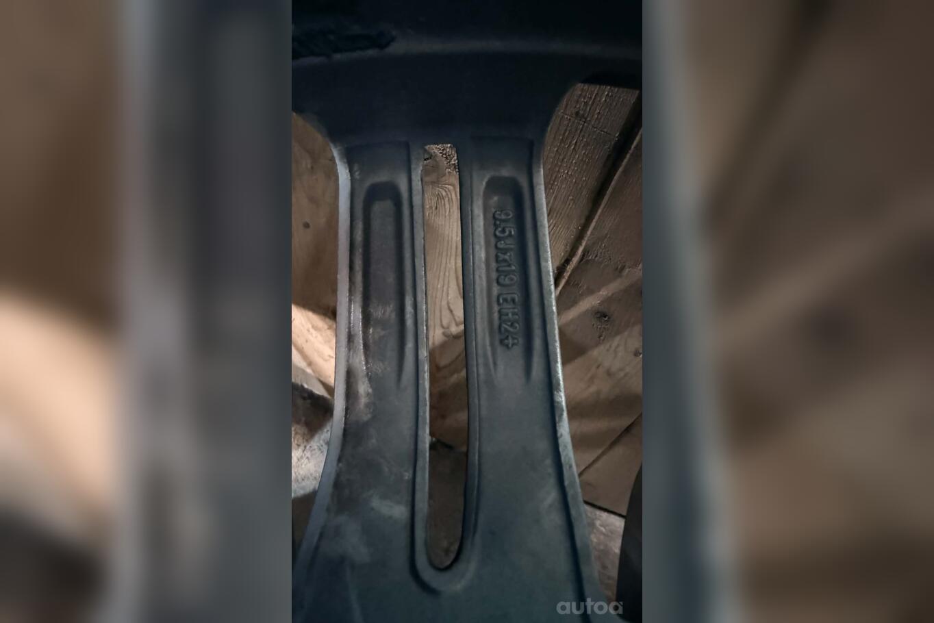 BMW, valuveljed