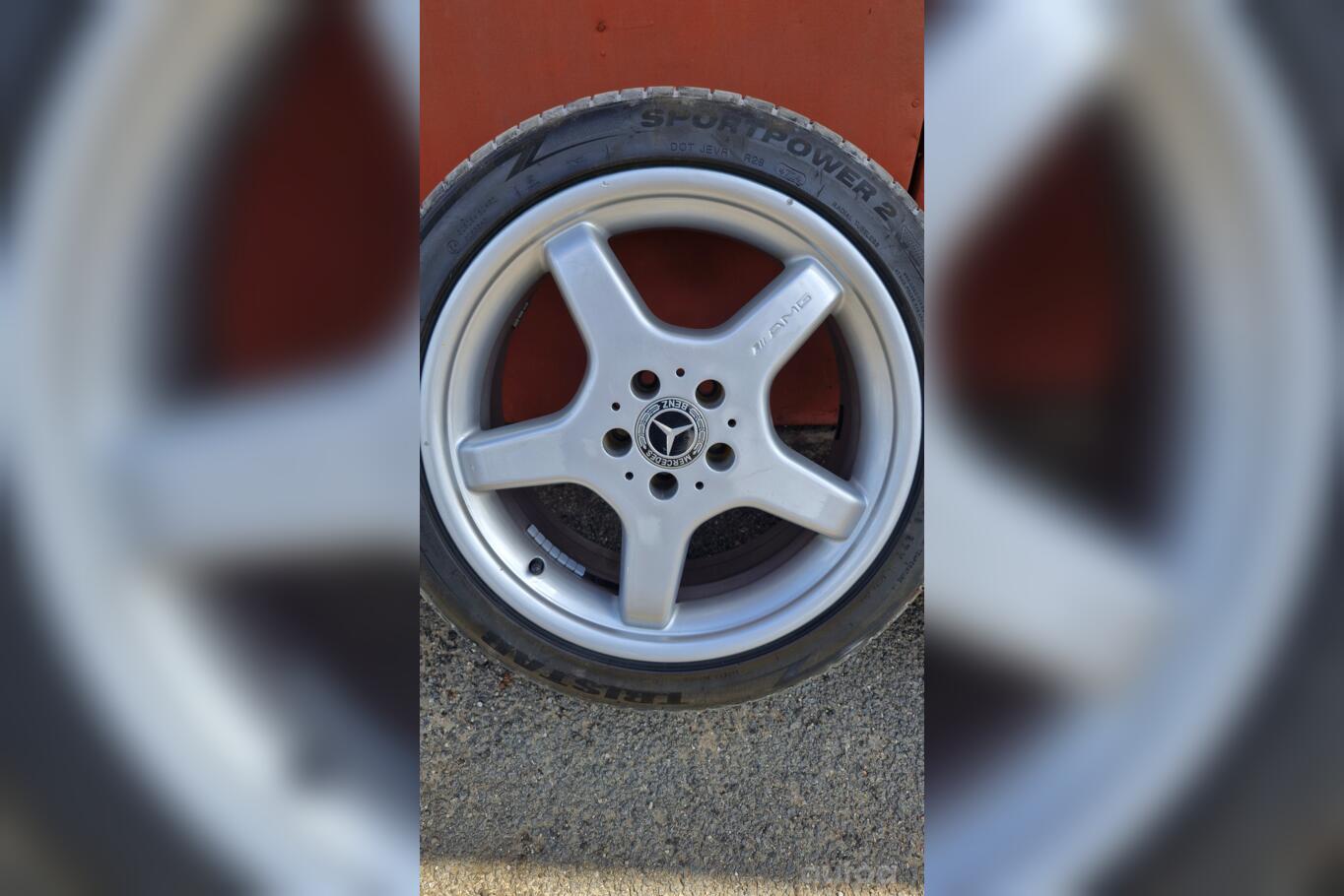 Mercedes benz, valuveljed