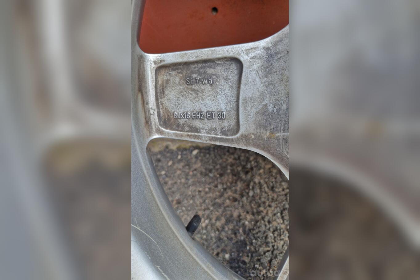 Mercedes benz, valuveljed