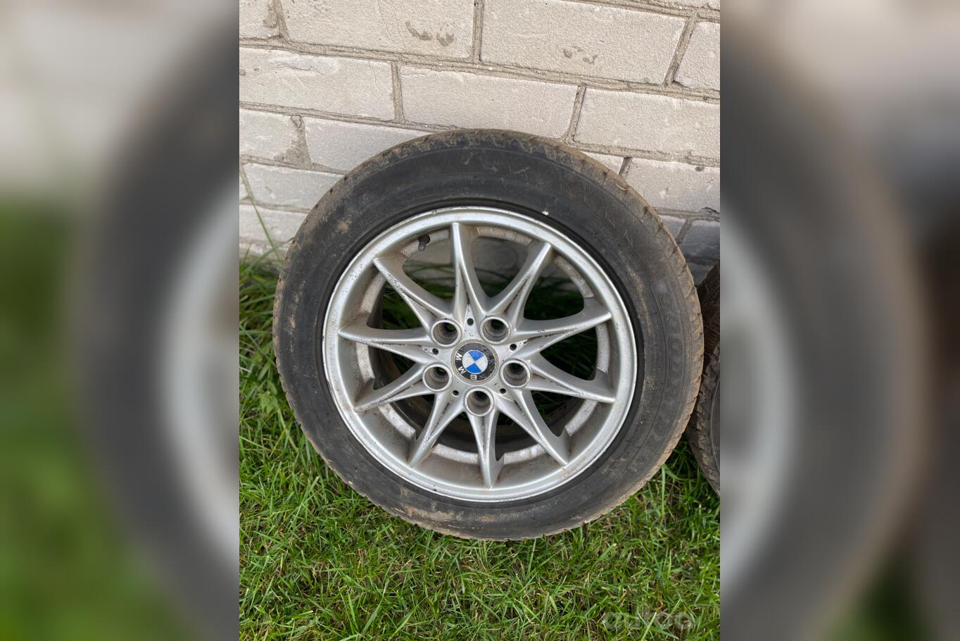 Bmw, valuveljed