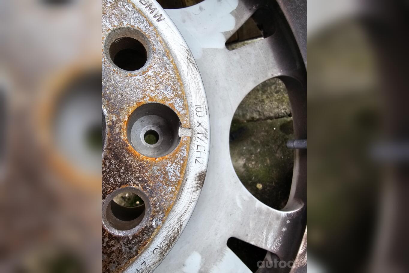 BMW, valuveljed