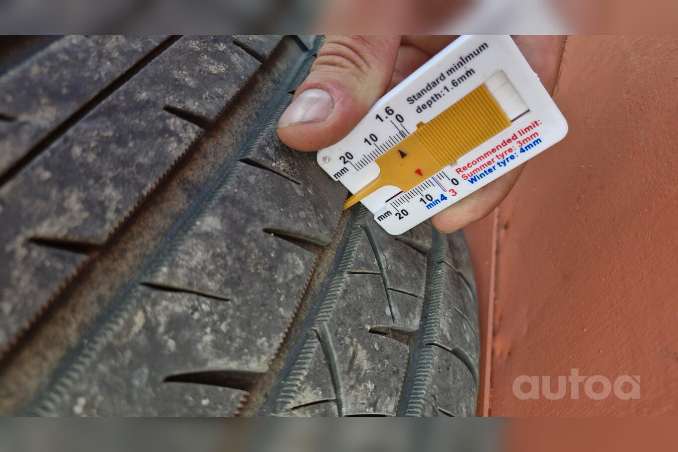 Mercedes benz, valuveljed