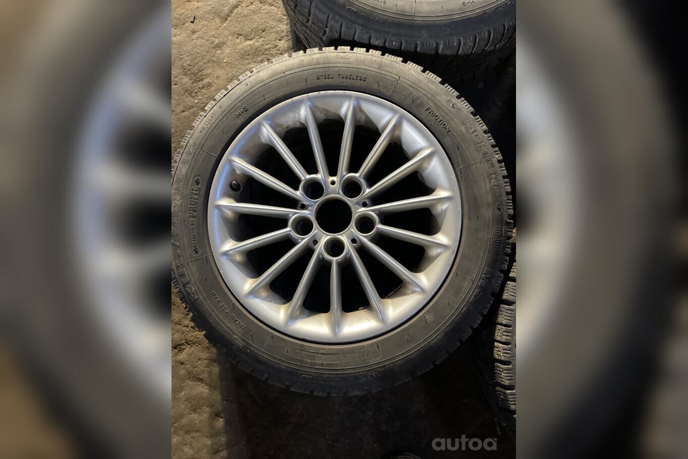 Muu, valuveljed