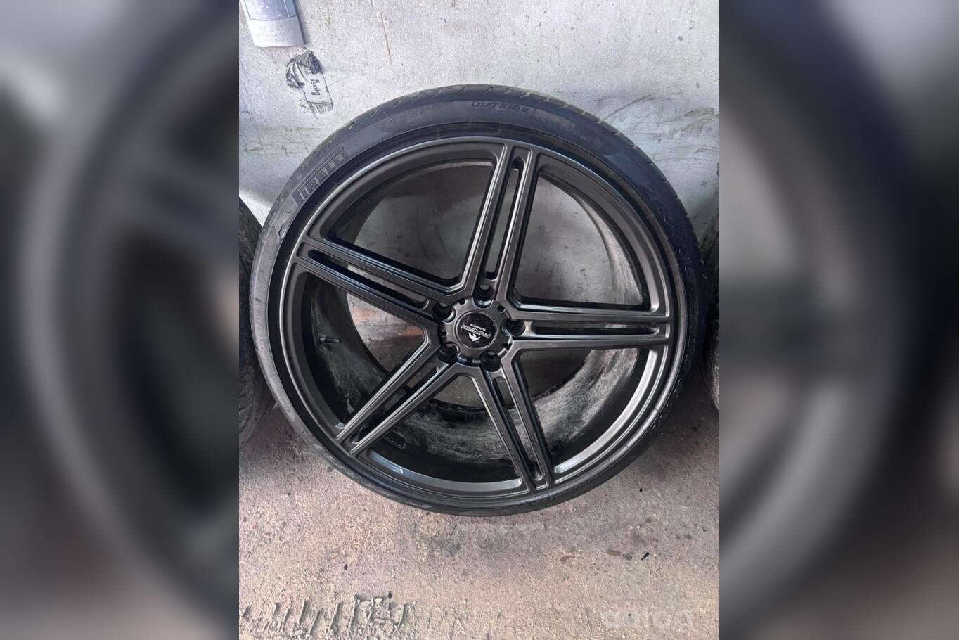 BMW, valuveljed