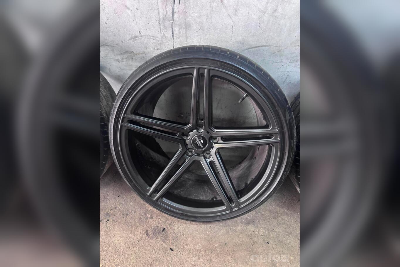 BMW, valuveljed