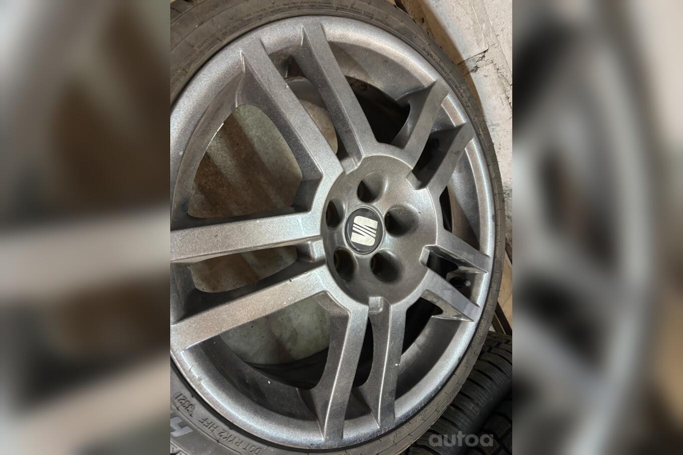 SEAT Ibiza, valuveljed
