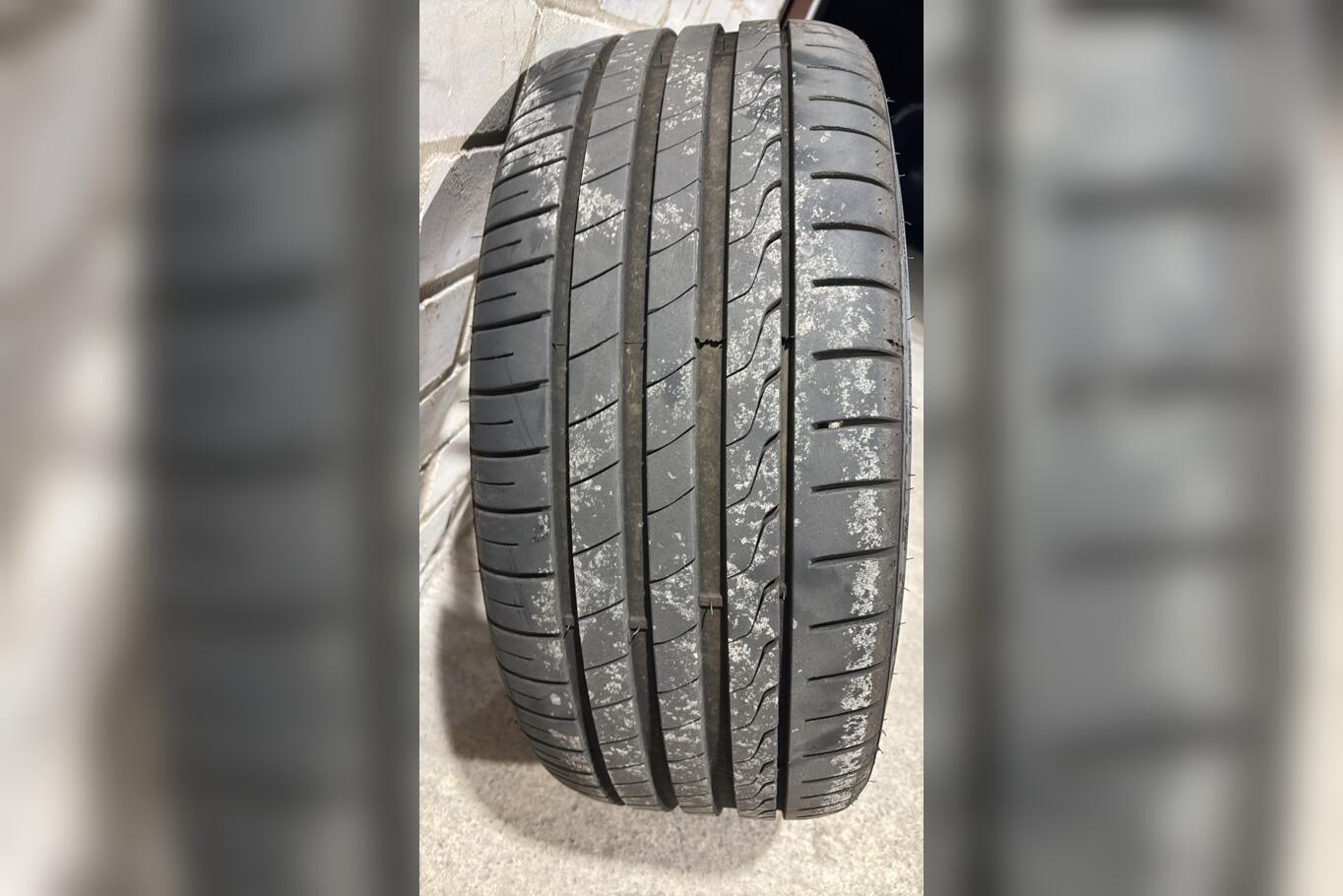 Audi, valuveljed