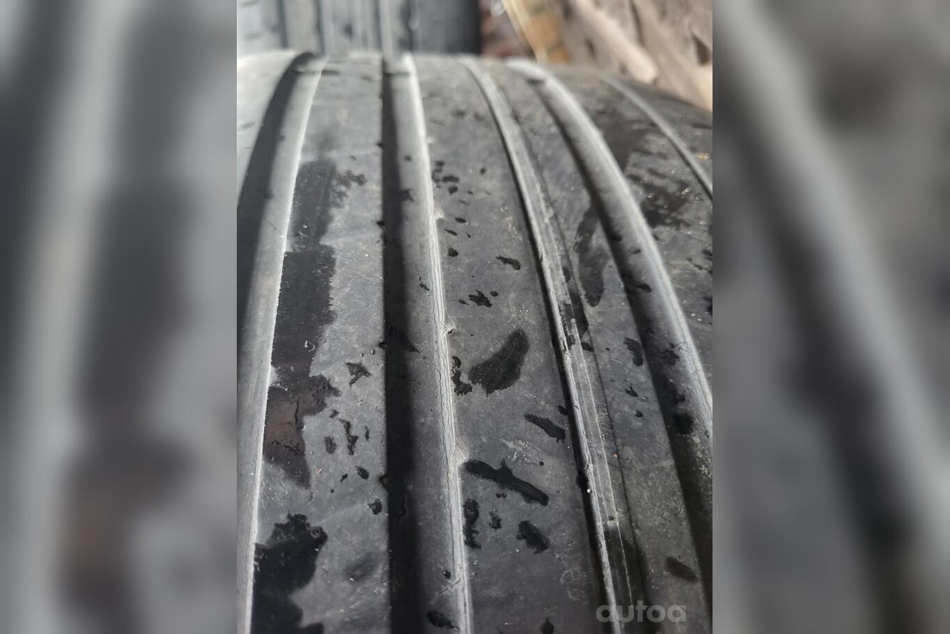 AUDI, valuveljed