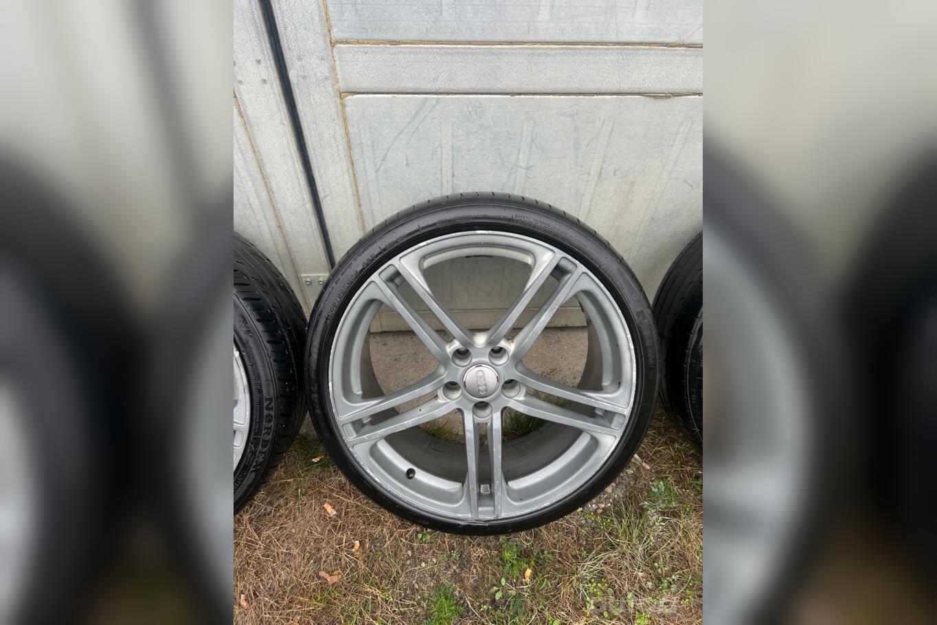 Audi, valuveljed