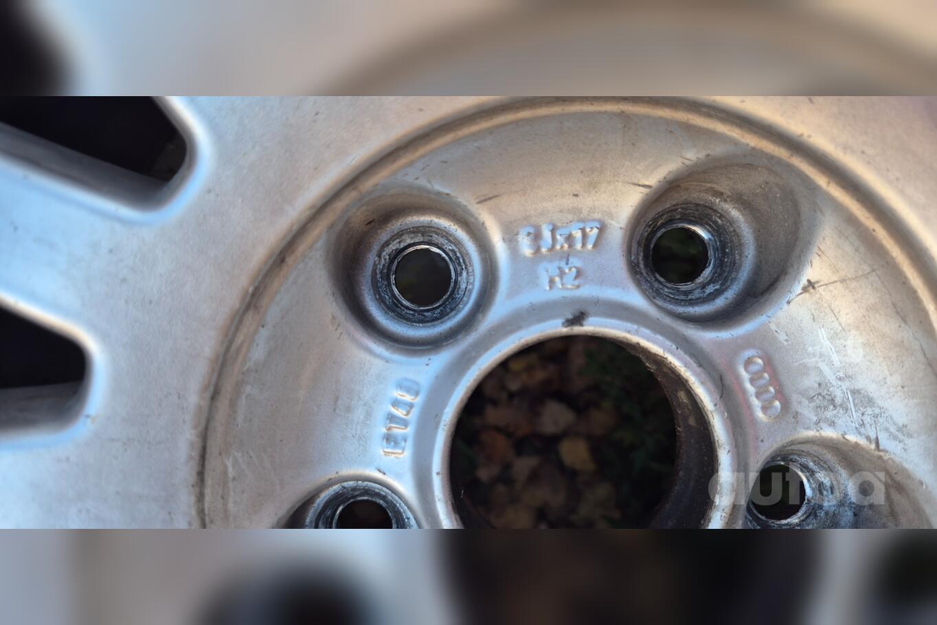Audi, valuveljed