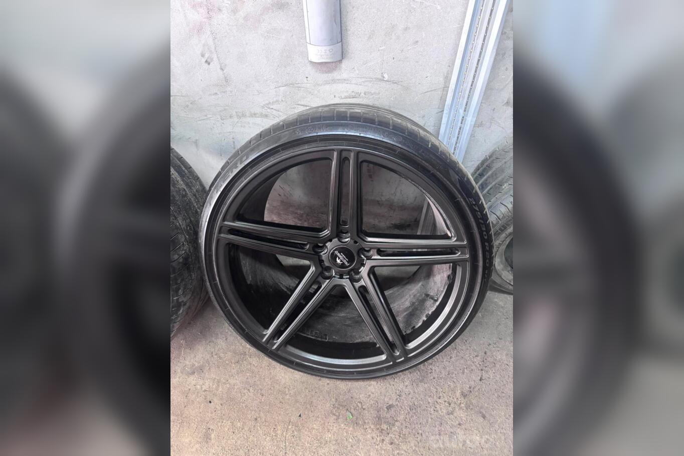 BMW, valuveljed