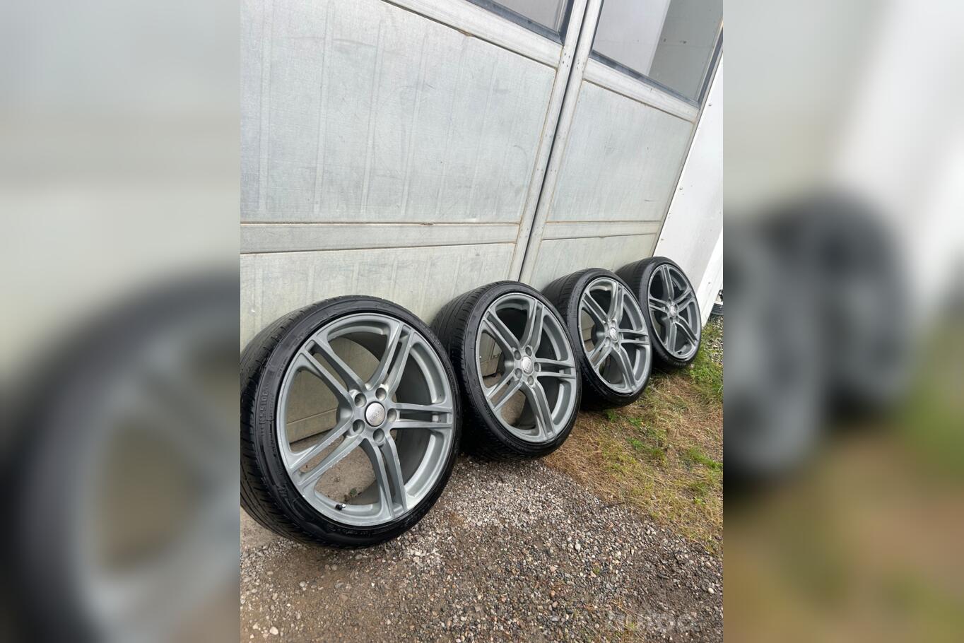 Audi, valuveljed