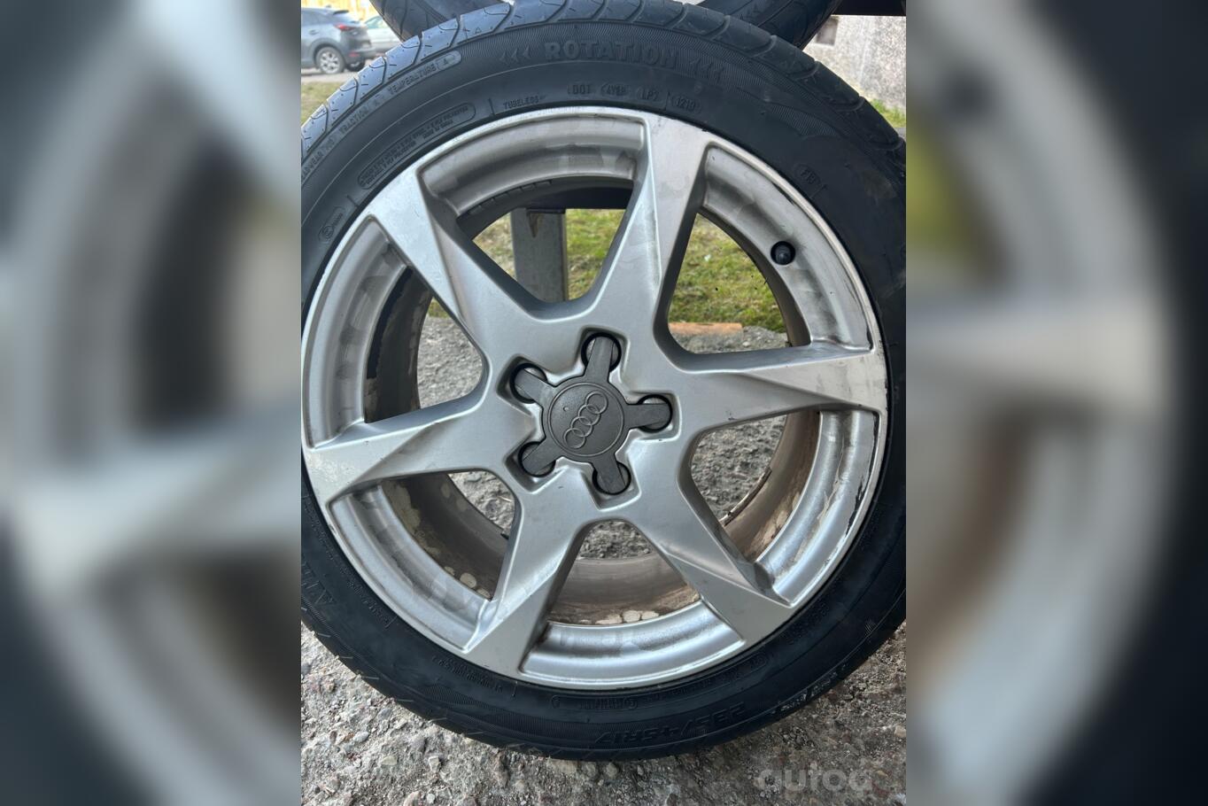 Audi, valuveljed