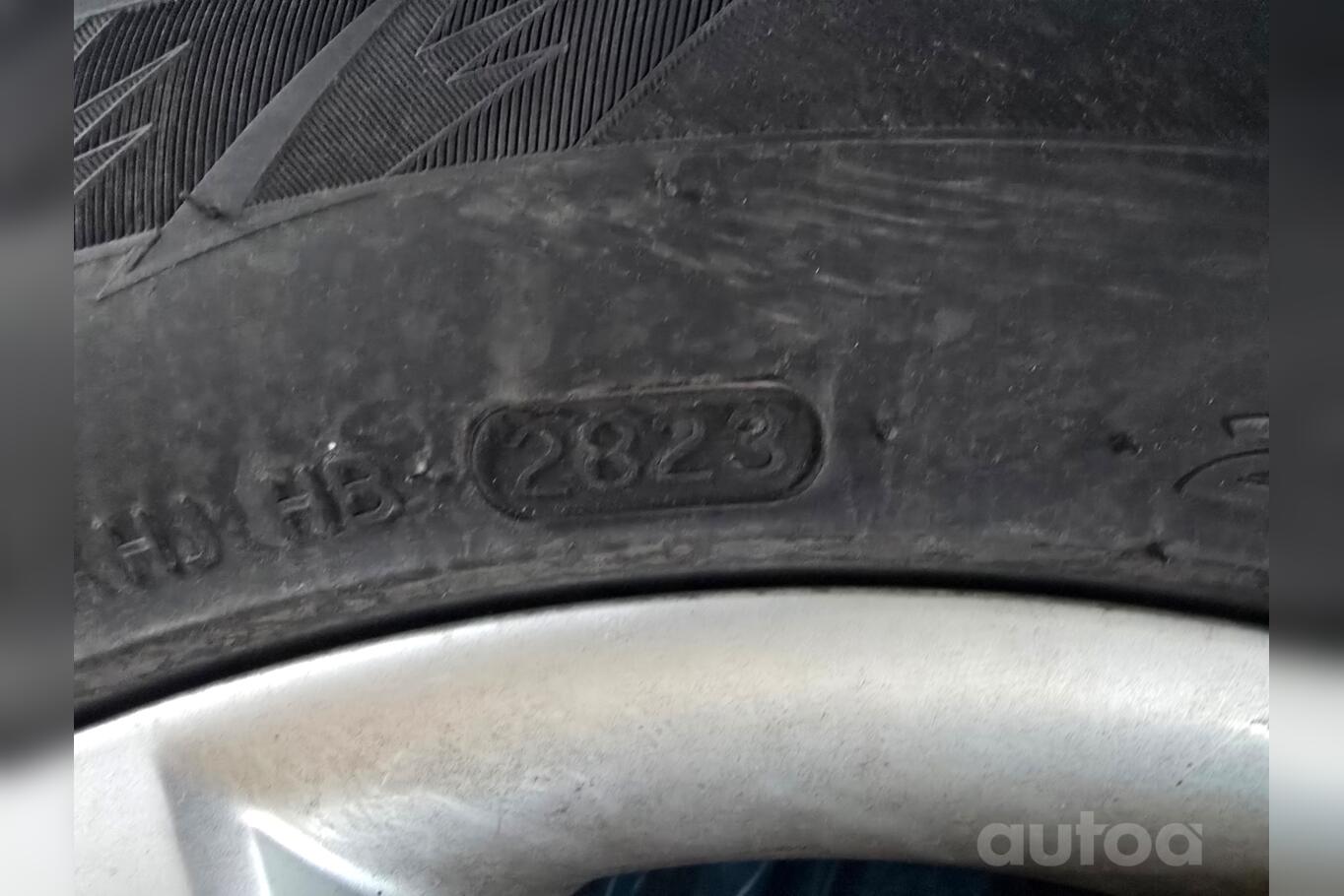 Audi, valuveljed