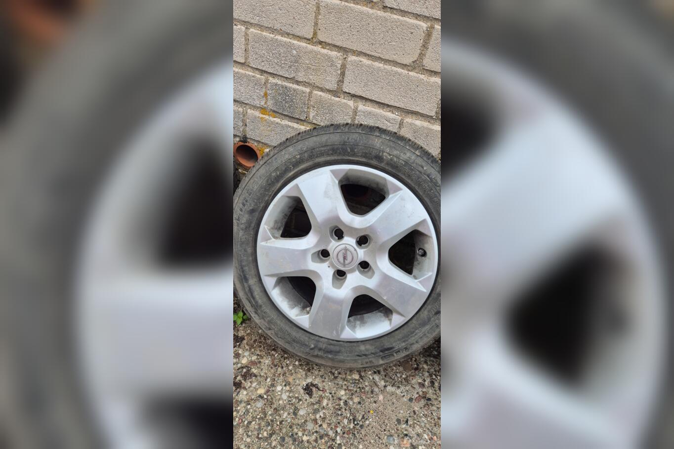 Opel, terasest stantsitud