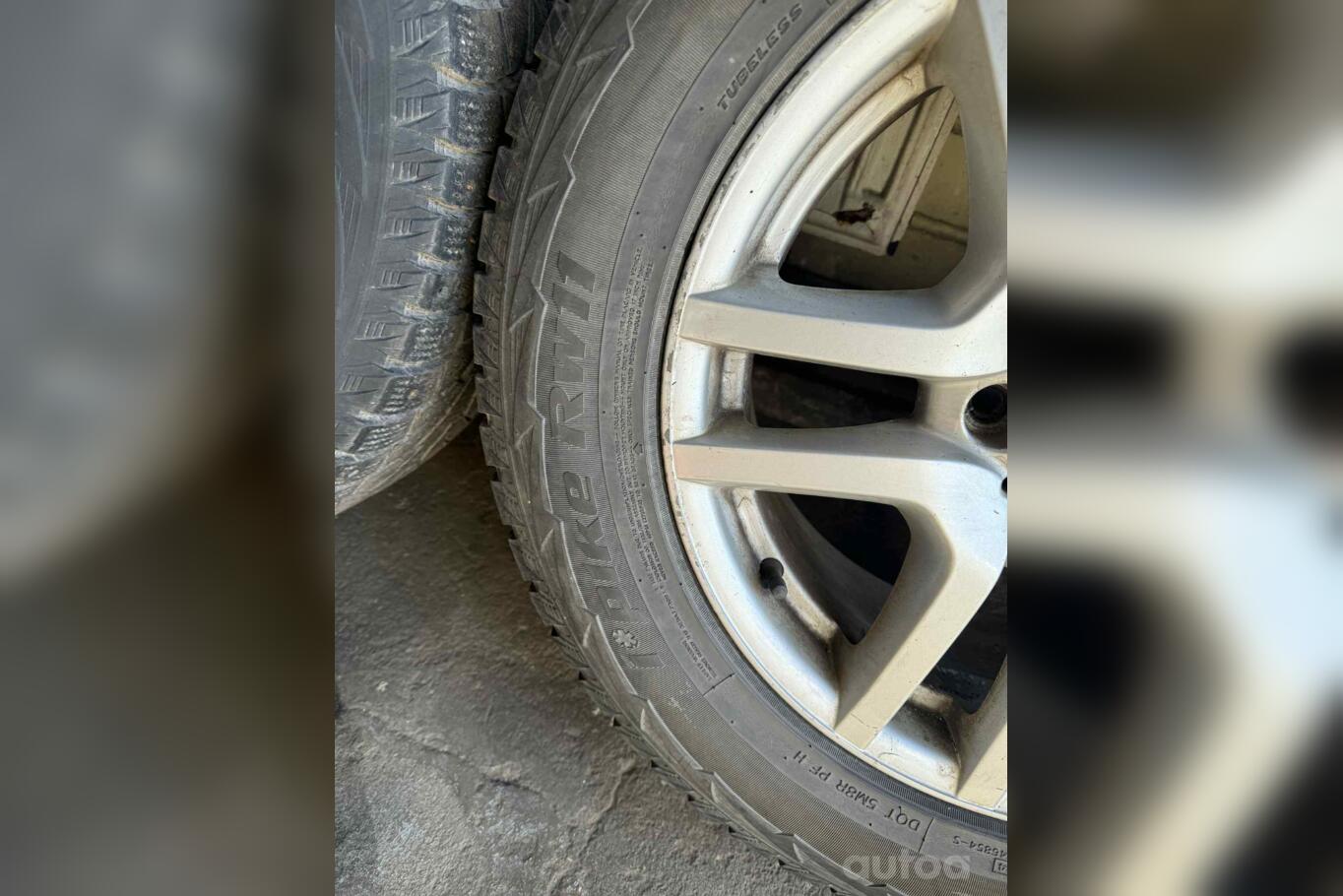 Bmw, valuveljed