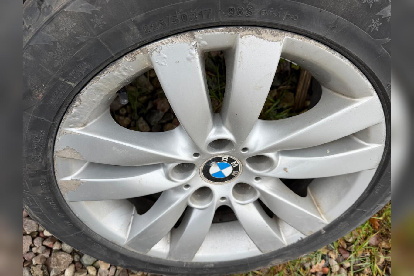 BMW, valuveljed