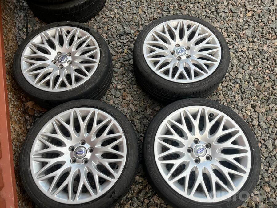 Volvo, valuveljed