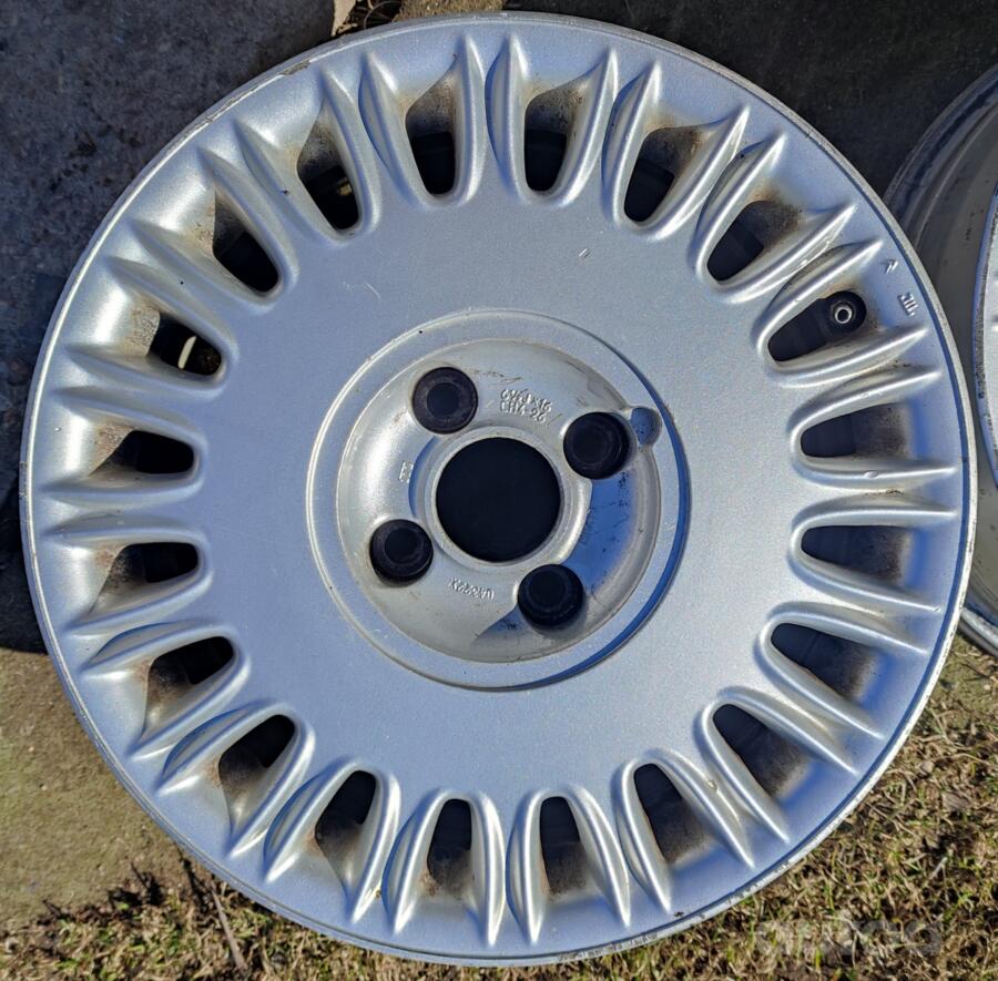 Citroen C5, valuveljed