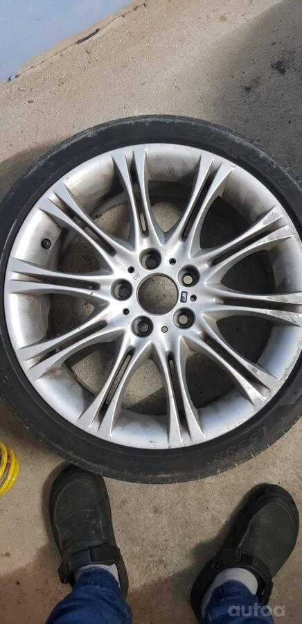 BMW, valuveljed
