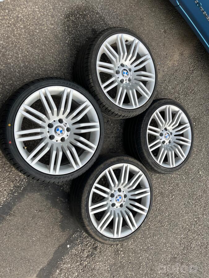 Bmw, valuveljed